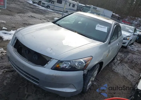 2008 Honda Accord 2.4 Ex-L z USA, uszkodzony, nr VIN 1HGCP26808A095507